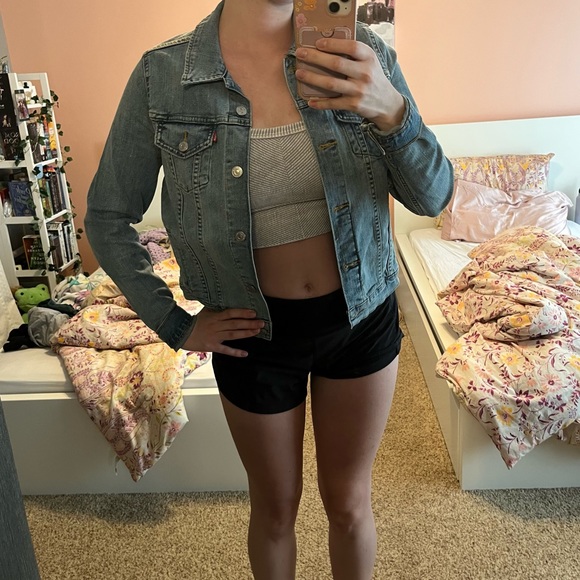 levis denim jacket - Picture 7 of 7